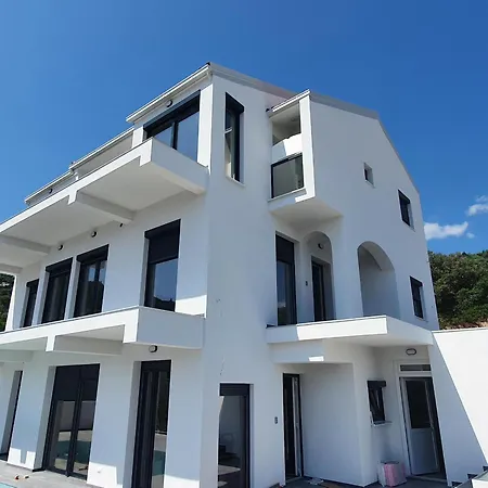 Apartman Palace Deluxe Ii Trogir